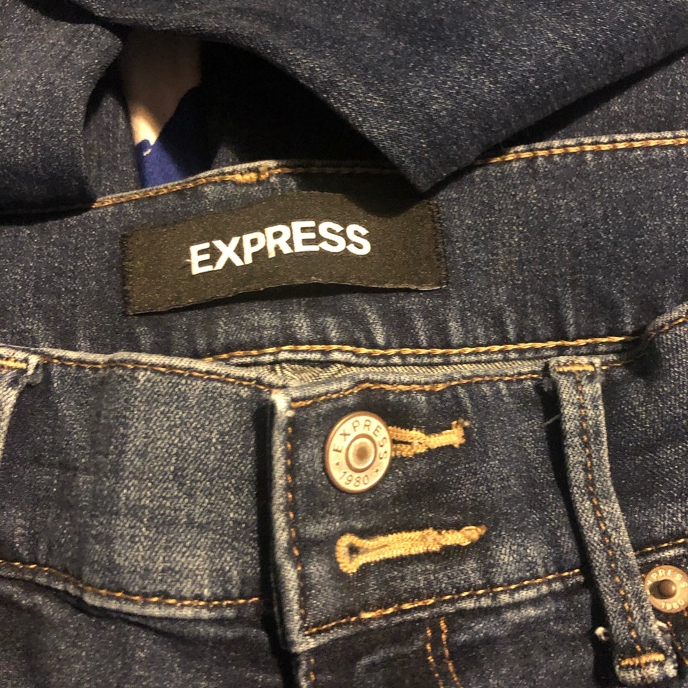 Mid Rise Cropped Legging (EXPRESS)